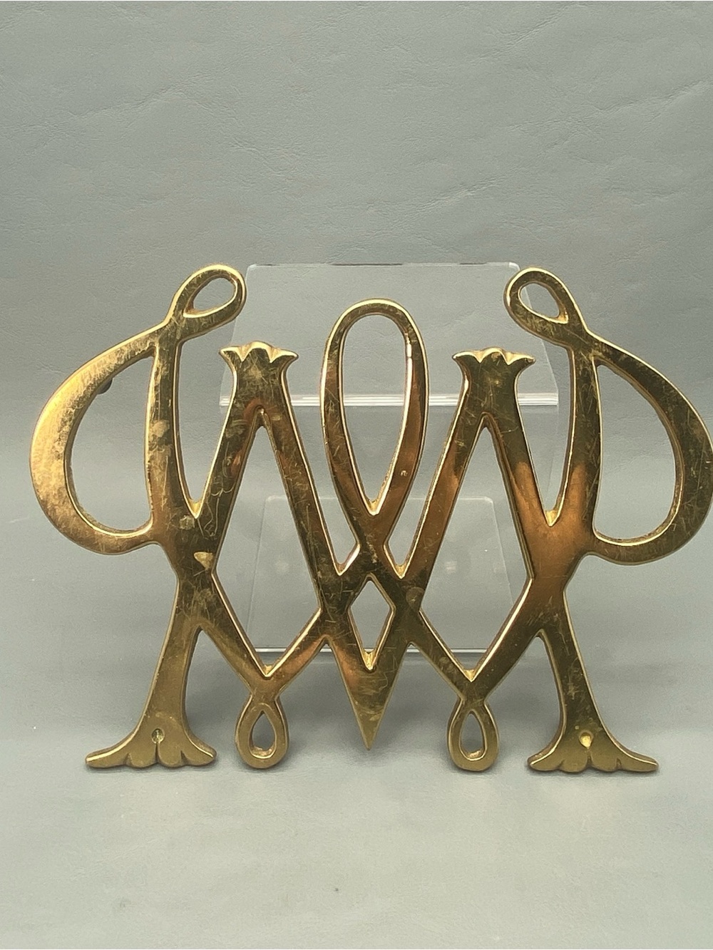 Vintage William and Mary Brass Trivet Virginia Metalcrafters Williamsburg 1950